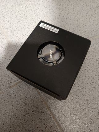 Ventilador, disipador y caja para CPU AMD Ryzen