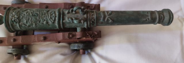 Cañón decorativo Tigre