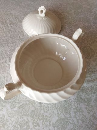 Sopera de Porcelana Inglesa