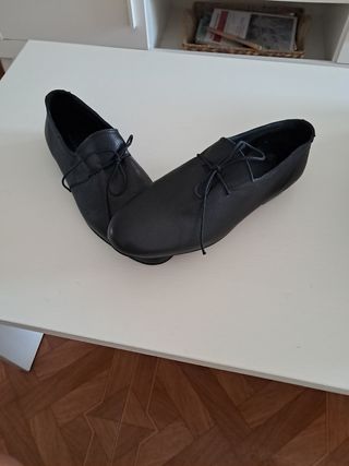 Zapatos de piel negros talla 43