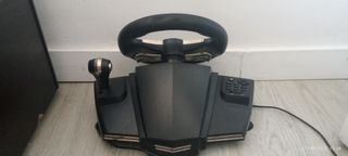 Volante HURRICANEWHEEL MKII
 Videojuegos