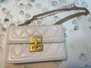 Lote 2 bolsos: Marrón y Blanco