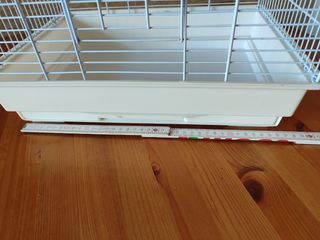 Jaula para pájaros blanca