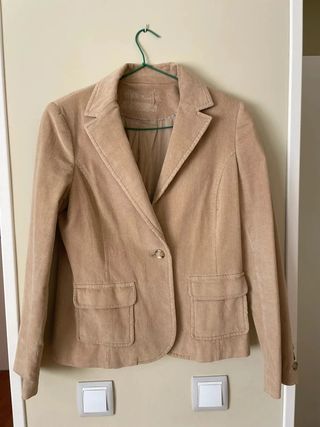 Americana de pana beige