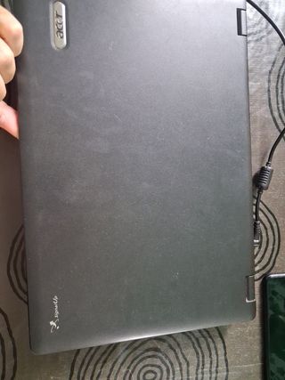 Portátil Acer Extensa 5235 Windows 7