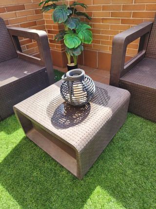 Conjunto de jardín marrón