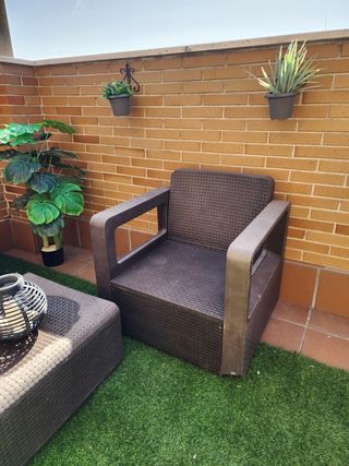 Conjunto de jardín marrón