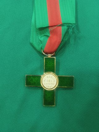 Medalla Cruz Verde con Cinta