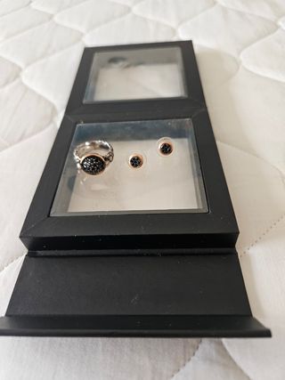 Conjunto Anillo y Pendientes