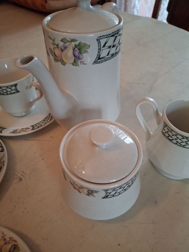 Juego de café de porcelana