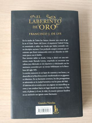 El laberinto de oro - Francisco J. De Lys