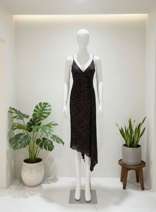 Vestido de fiesta lentejuelas granate sobre negro