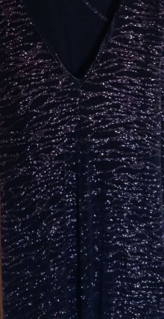 Vestido de fiesta lentejuelas granate sobre negro