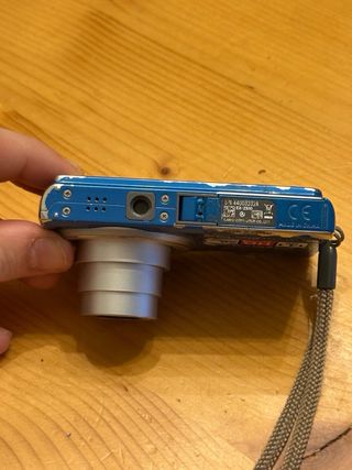 Casio Exilim ZS10 – 14 MP, Zoom Óptico 5x