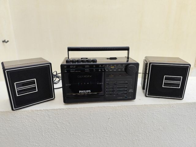 Cassetta radio Philips D8264 nera