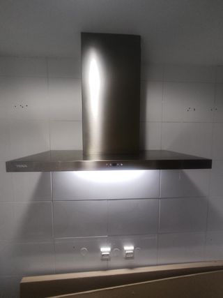Campana extractora Teka DH 110