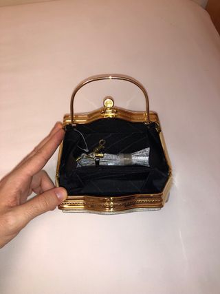 Bolso de fiesta dorado y plateado