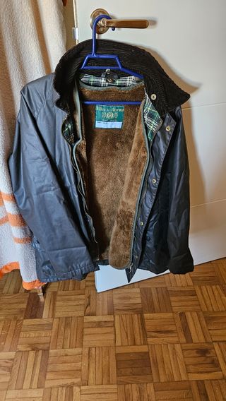 Chaqueta Barbour encerada mujer verde oliva