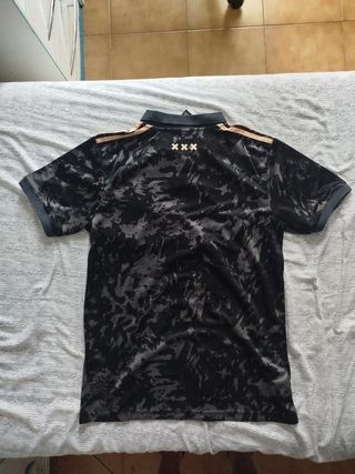 Camiseta Adidas Ajax x Stone Island Negra