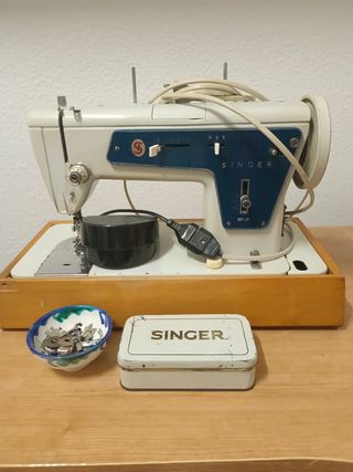 Máquina de coser Singer