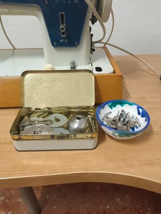 Máquina de coser Singer