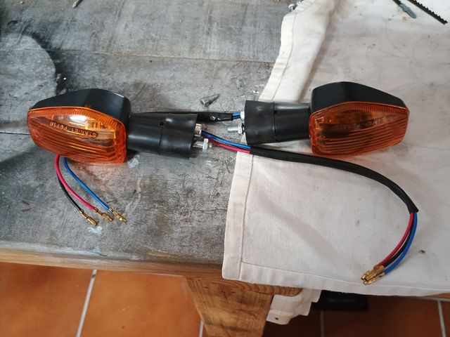 Intermitentes moto naranjas