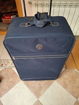 Maleta de viaje azul