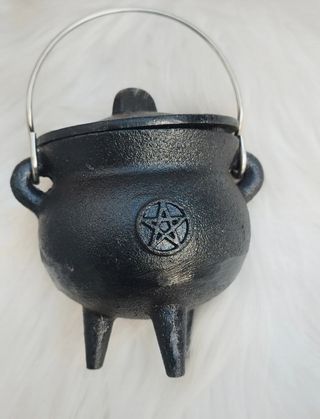 Caldeirão Bruxa com Pentagrama
