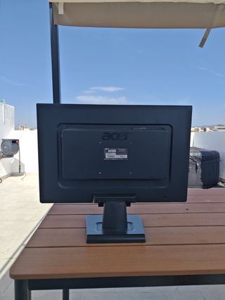 Monitor Acer AL2216W Plata