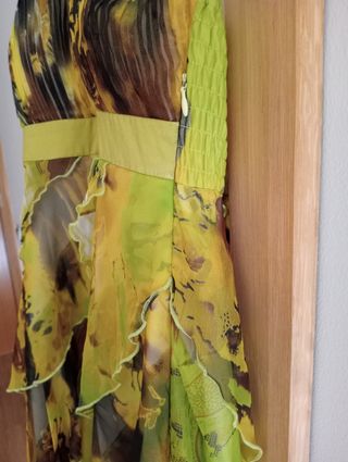 Vestido fiesta volantes verde y amarillo