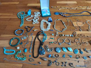 Lote de Joyas Variadas y bisutería antigua