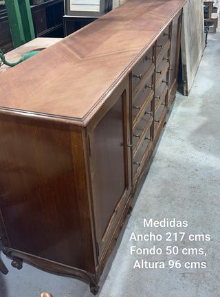 Aparador RESTAURADO comoda  madera  217 cms