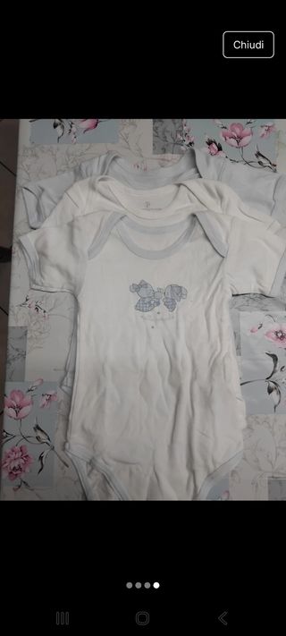 Set 4 body bimbo  2 anni