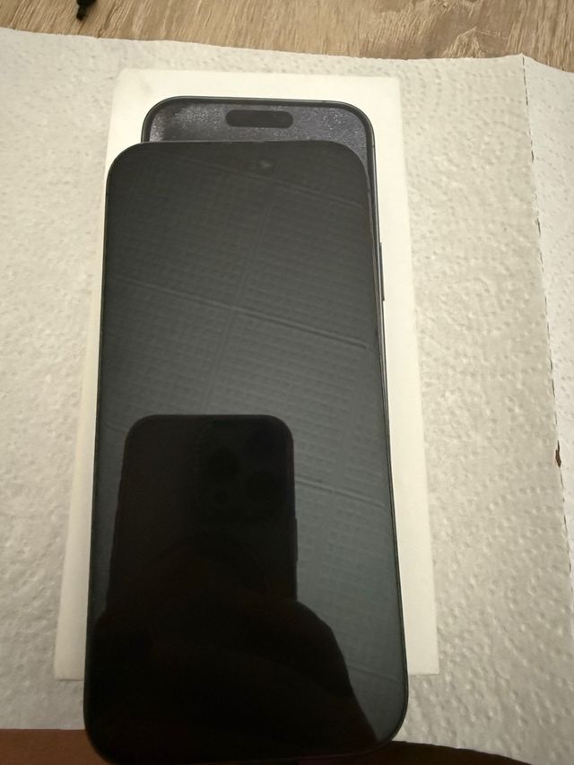 iPhone 15 256GB Negro