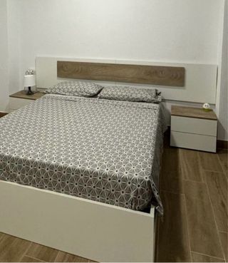 Cabecero y 2 Mesitas de Noche
