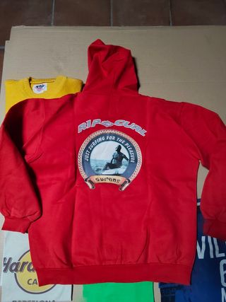 Jersey, sudadera y camisetas 