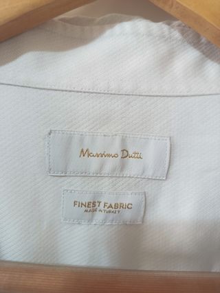 Camisa blanca de manga larga