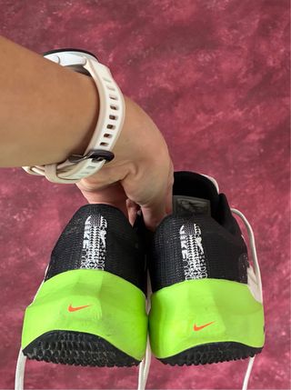 Nike Zoom Fly 5 Negro y Verde. 