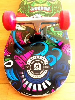 Skateboard Monopatín Madd Gear Gorilla 31" NUEVO 