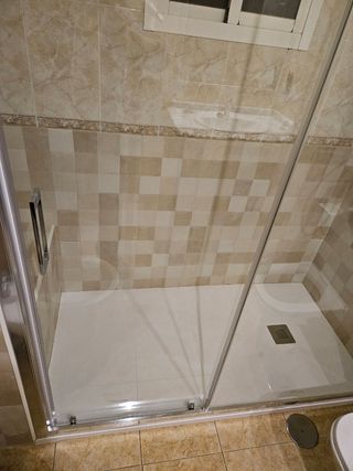 Reformas pintura fontanería etc.