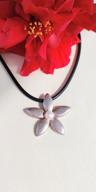 Colgante Tous Perla y Flor Plata