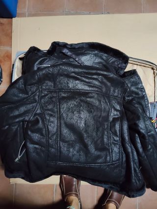 Chaqueta negra Shein