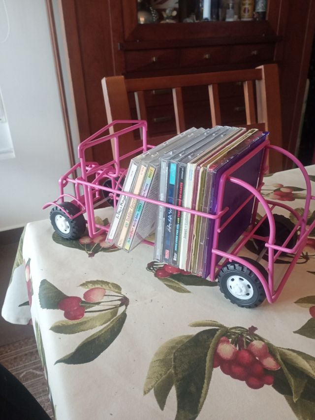 Porta CD Rosa Metálico