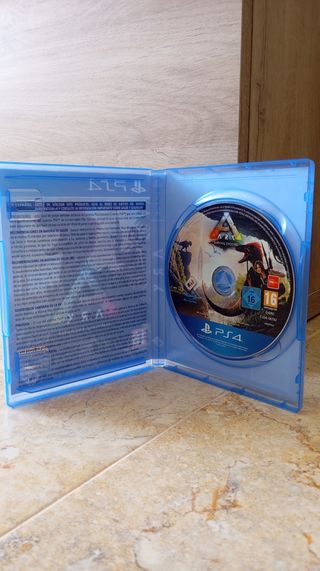 ARK: Survival Evolved PS4