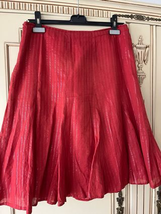 Conjunto TRAZOS Blusa y Falda Rojo