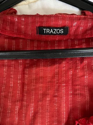 Conjunto TRAZOS Blusa y Falda Rojo