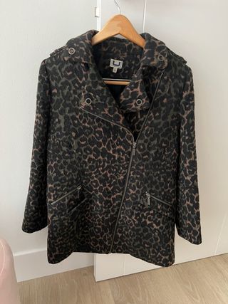 Chaquetón Adolfo Domínguez Animal Print Talla 36