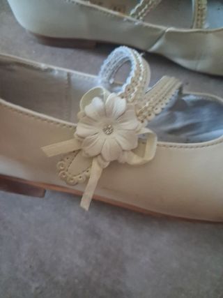 Bailarinas comunión beige