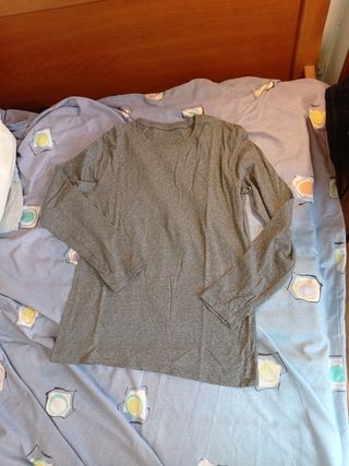 Camisetas y pantalones de pijama a 3€