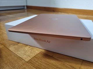 MacBook Air M1 13 8GB RAM 256GB SSD Oro